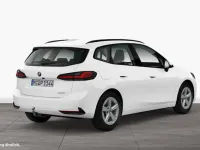 Gebraucht BMW 220 Active Tourer 156 PS (114 kW) 2025 Alpinweiß uni Van / Kleinbus