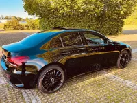 Gebraucht Mercedes A250 AMG line 224 PS (164 kW) 2019 Schwarz Limousine