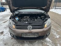 Gebraucht VW Caddy Trendline 102 PS (75 kW) 2012 Braun Van / Kleinbus