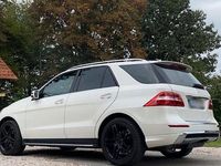 Gebraucht Mercedes ML350 258 PS (189 kW) 2014 Weiß SUV