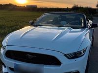 Gebraucht Ford Mustang Premium 307 PS (225 kW) 2015 Weiß Cabrio