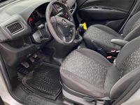 Gebraucht Opel Combo 105 PS (77 kW) 2012 Silber Van / Kleinbus