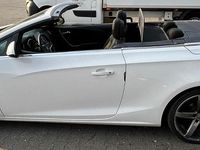 Gebraucht Opel Cascada 140 PS (102 kW) 2013 Weiß Cabrio
