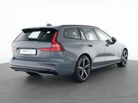 Gebraucht Volvo V60 Plus 349 PS (256 kW) 2023 Grau Kombi