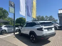 Neu Dacia Bigster Extreme 156 PS (114 kW) 2026 Arktis weiß SUV