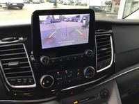 Gebraucht Ford Tourneo Titanium 170 PS (125 kW) 2023 Moondust silver Van / Kleinbus