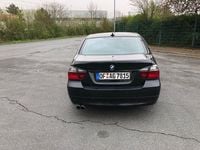 Gebraucht BMW 325 Performance 218 PS (160 kW) 2007 Schwarz Limousine