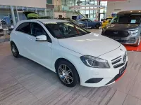 Gebraucht Mercedes A180 Style 122 PS (89 kW) 2013 Calcitweiss Limousine