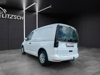 Gebraucht VW Caddy 102 PS (75 kW) 2022 Candyweiß Van / Kleinbus