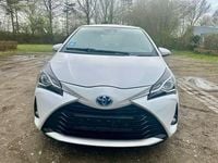 Gebraucht Toyota Yaris 101 PS (74 kW) 2017 Weiß Kleinwagen
