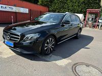 Gebraucht Mercedes E300 306 PS (225 kW) 2019 Schwarz Kombi