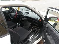 Gebraucht Opel Astra 60 PS (44 kW) 1995 Weiß Kleinwagen