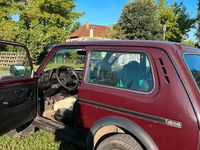 Gebraucht Lada niva 2011 Rot SUV