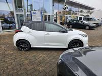 Gebraucht Toyota Yaris Hybrid Basis 116 PS (85 kW) 2022 Platinweiss metallic, dach sch Kleinwagen