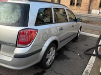 Gebraucht Opel Astra 120 PS (88 kW) 2005 Silber Kombi