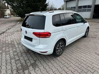 Gebraucht VW Touran Join 150 PS (110 kW) 2019 Weiß Van / Kleinbus