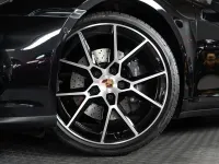 Gebraucht Porsche 911 Carrera Chrono 394 PS (289 kW) 2024 Tiefschwarzmetallic Cabrio