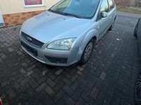 Gebraucht Ford Focus 110 PS (80 kW) 2007 Grau Limousine