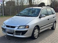 Gebraucht Mitsubishi Space Star 116 PS (85 kW) 2003 Silber Van / Kleinbus