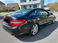 Gebraucht Mercedes E350 AMG 265 PS (194 kW) 2011 Schwarz Coupé