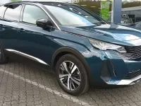 Gebraucht Peugeot 3008 Allure 131 PS (96 kW) 2024 Blau celebes/metallic SUV