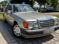 Gebraucht Mercedes 230 1991 Gold Limousine