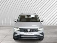 Gebraucht VW Tiguan Life 150 PS (110 kW) 2023 Reflexsilber metallic SUV