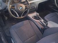 Gebraucht BMW 118 143 PS (105 kW) 2007 Schwarz Kleinwagen