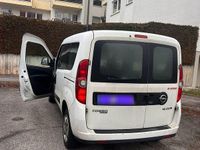 Second-hand Opel Combo 105 CP (77 kW) 2013 Alb Monovolum