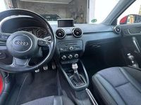 Gebraucht Audi A1 Ambition 105 PS (77 kW) 2010 Rot Kleinwagen