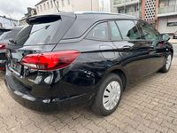 Gebraucht Opel Astra 125 PS (91 kW) 2017 Schwarz Kombi