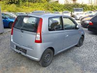 Gebraucht Daihatsu Cuore 58 PS (42 kW) 2005 Silber metallic Kleinwagen