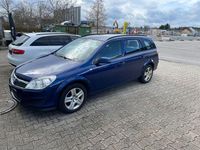 Gebraucht Opel Astra Edition 116 PS (85 kW) 2009 Blau Kombi