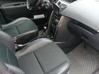 Gebraucht Peugeot 207 75 PS (55 kW) 2013 Silber Kombi