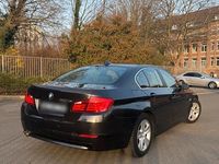 Gebraucht BMW 530 245 PS (180 kW) 2010 Grau Limousine