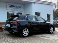 Gebraucht Kia Ceed 101 PS (74 kW) 2024 Schwarz Kleinwagen
