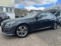 Gebraucht Mercedes E200 Edition 136 PS (100 kW) 2015 Grau Limousine