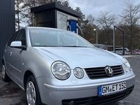 Gebraucht VW Polo Comfortline 75 PS (55 kW) 2004 Silber Kleinwagen