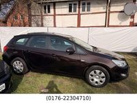 Gebraucht Opel Astra Selection 120 PS (88 kW) 2012 Braun Kombi