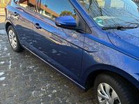 Gebraucht VW Polo Comfortline 116 PS (85 kW) 2019 Blau Kleinwagen