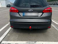 Usata Ford Focus 116 CV (85 kW) 2015 Grigio Station wagon