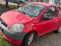 Gebraucht Toyota Yaris 65 PS (47 kW) 2000 Rot Kleinwagen