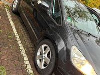 Używany Ford S-MAX Titanium 175 KM (128 kW) 2008 Minivan