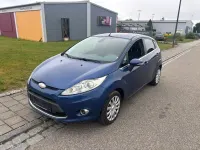 Gebraucht Ford Fiesta Titanium 90 PS (66 kW) 2010 Blau Limousine