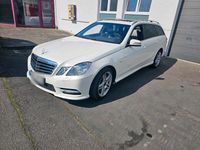 Gebraucht Mercedes E500 408 PS (300 kW) 2011 Weiß Kombi