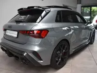Gebraucht Audi RS3 Sport 400 PS (294 kW) 2025 Grau Limousine
