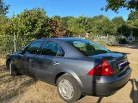 Gebraucht Ford Mondeo Ghia 110 PS (80 kW) 2002 Grau Limousine