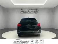 Gebraucht Audi Q2 Ambiente 110 PS (80 kW) 2025 Schwarz SUV
