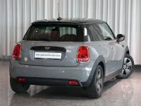 Gebraucht Mini Cooper SE Hatch 135 kW (184 PS) 2022 Moonwalk grey Kleinwagen