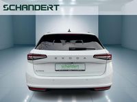 Neu Skoda Superb Selection 150 PS (110 kW) 2025 Kristall weiss Kombi